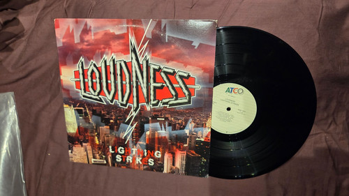 Loudness lightning strikes - loudness,