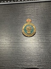 Original WW2 Womens Land Army Pin Badge B24