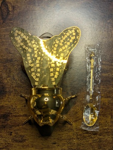 Gold bee honey - bee, pot