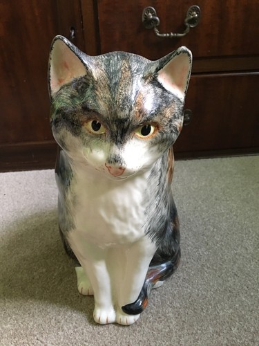 Babbacombe pottery cat - pottery,