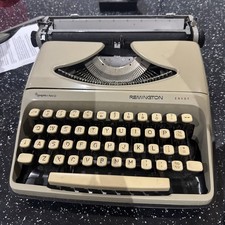 Vintage Remmington Envoy II