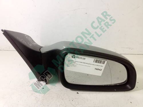Vauxhall astra mk5 2004 wing - h,