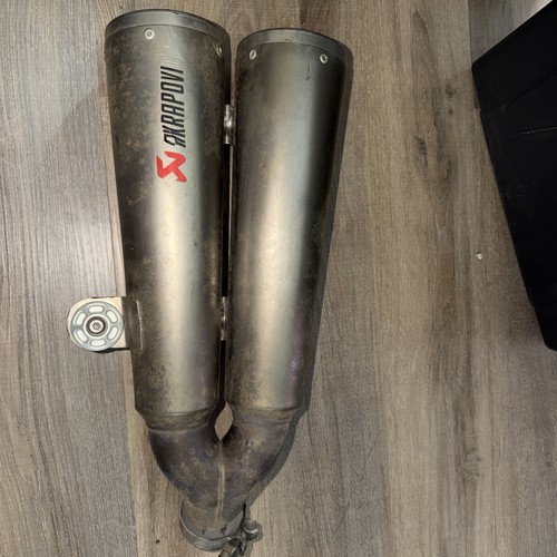 Bmw nine akrapovic exhaust - bmw,