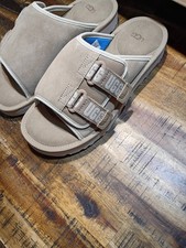 UGG MEN GOLDENCOAST Suede