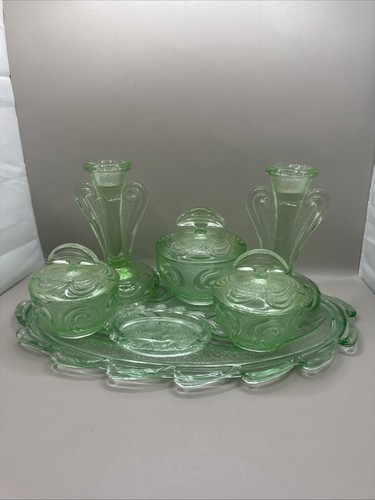 Mixed green glass sowerby - green,