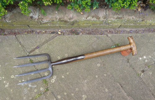 Vintage potato fork garden - vintage, fork.