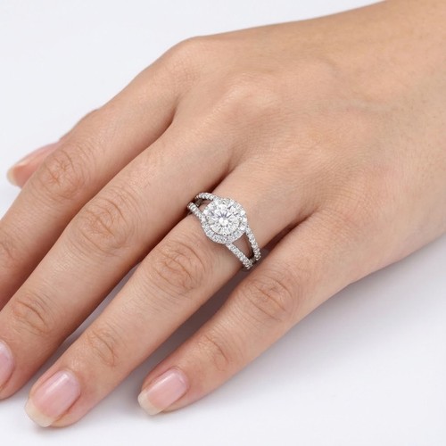 18k gold side stone - 18k, engagement