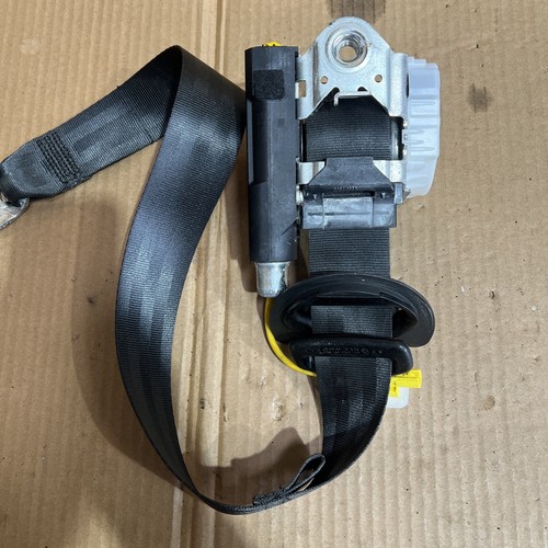 Volkswagen tiguan seat - volkswagen, belt