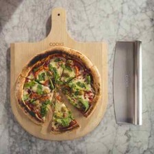 Pizza Cutter & Bamboo Wooden