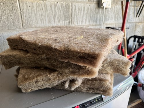 Beekeeping sheep wool - beekeeping,