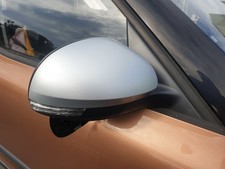 Skoda Yeti 5L Wing Mirror Driver Side Manual Fold Silver 2013 - 2017 (Damage)