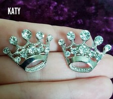 2 pcs Crown Diamante Pin