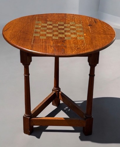 Oak chess table - oak,