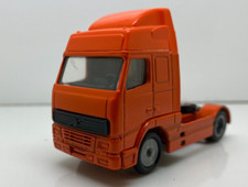 LLEDO VOLVO TRACTOR UNIT LORRY