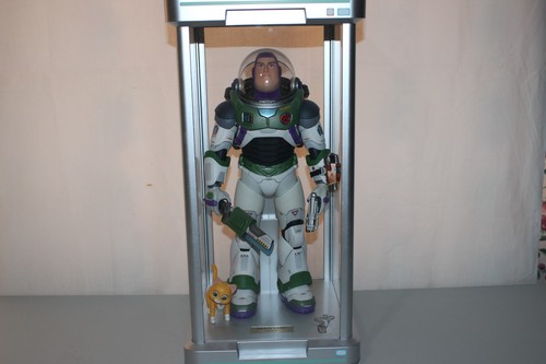 Robosen buzz lightyear - robosen, lightyear"