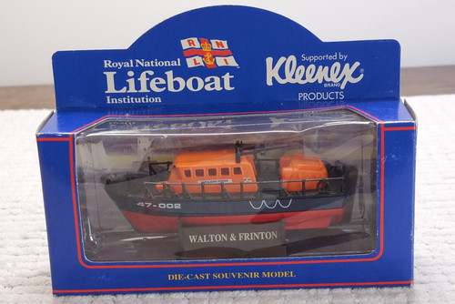 Royal national lifeboat - royal,