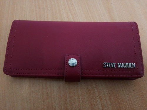 Steve madden red bifold snap - madden,