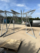 Large Shop Carpet Swing Arm Rug Display Rack with 40 arms 2.6 m High 1.7 Wide