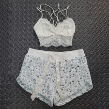 Gilly Hicks Lounge Set