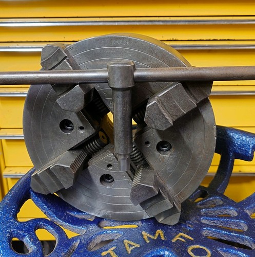 Pratt jaw chuck - 4,