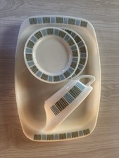 Set Of Vintage jaj Pyrex Gravy