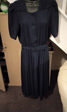 Ladies Used Size 10 Berkertex Dress navy blue