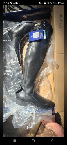 Ariat boots - ariat,