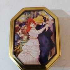 VINTAGE TIN BOX METAL  OLD