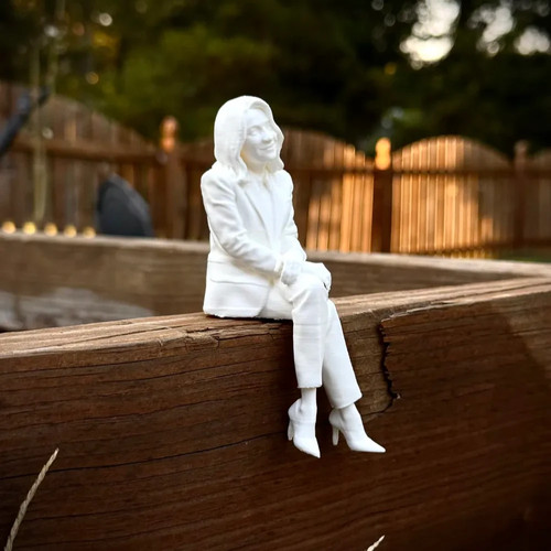 Catherine hara edge - o'hara, sitter