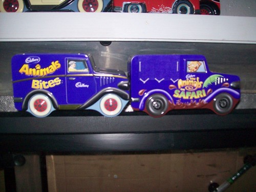 Biscuit sweet tins 2 - tins,