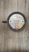 American Dwyer Instruments Magnehelic Pascals Pressure Gauge