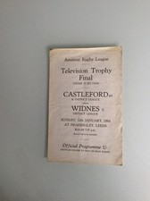 SIGNED CASTLEFORD, DIST V WIDNES DIST 12.01.1964 UNDER 17 TV CUP FINAL AT LEEDS