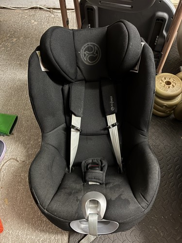 Cybex sirona and base - sirona,