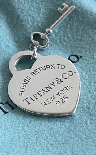 Tiffany return to - &,