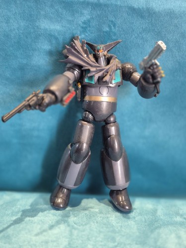 Kaiyodo revoltech black - kaiyodo,