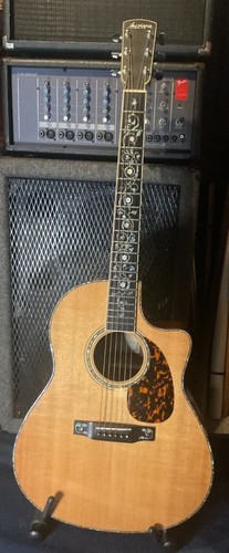 Larrivee custom made - lv-10,
