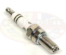 Spark plug for pulse - plug,
