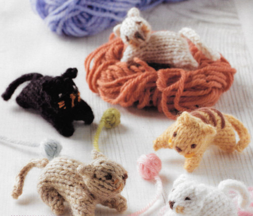 Home printed knitting pattern - home,