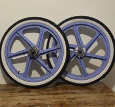 VINTAGE* LAVENDER SKYWAY MAG