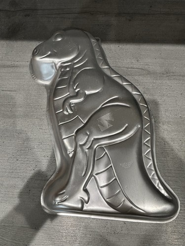 Vintage large dinosaur cake - vintage,