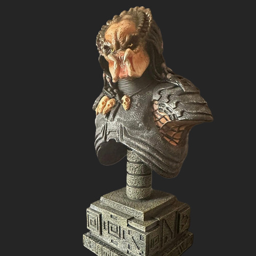 Palisades celtic predator bust - palisades,