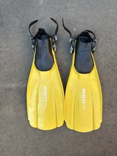MARES Yellow Regular  Fins Scuba Diving Open Heel Easy Lock Fastening