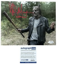 JEFFREY DEAN MORGAN SIGNED