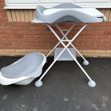 BEABA Baby Bath + Changing table New RRP £150+