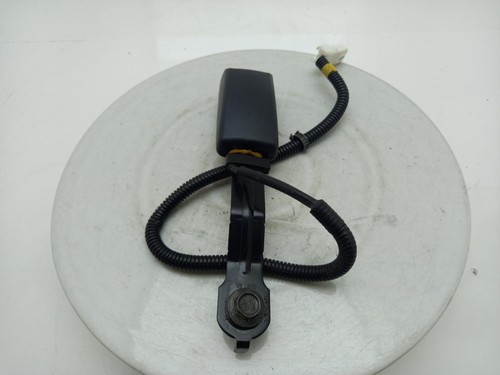 Kia rio seat belt - rio,
