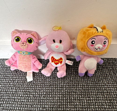 Small plush soft toys - soft,