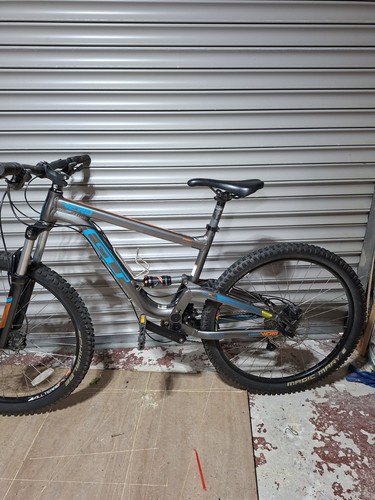 Verb comp mountain bike - verb,