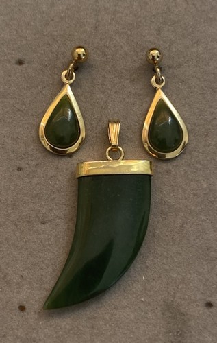 Vintage green nephrite jade - vintage,