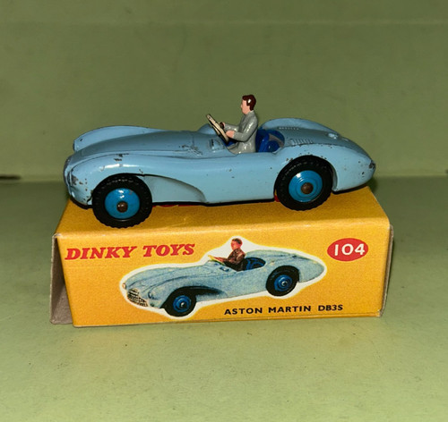 Dinky 104 aston martin db3s - aston,