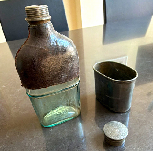 Glass hip flask for liquor - hip,